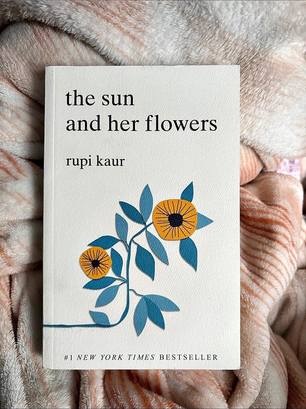 Andrews McMeel Publishing the sun and her flowers Poetry Book White & Blue